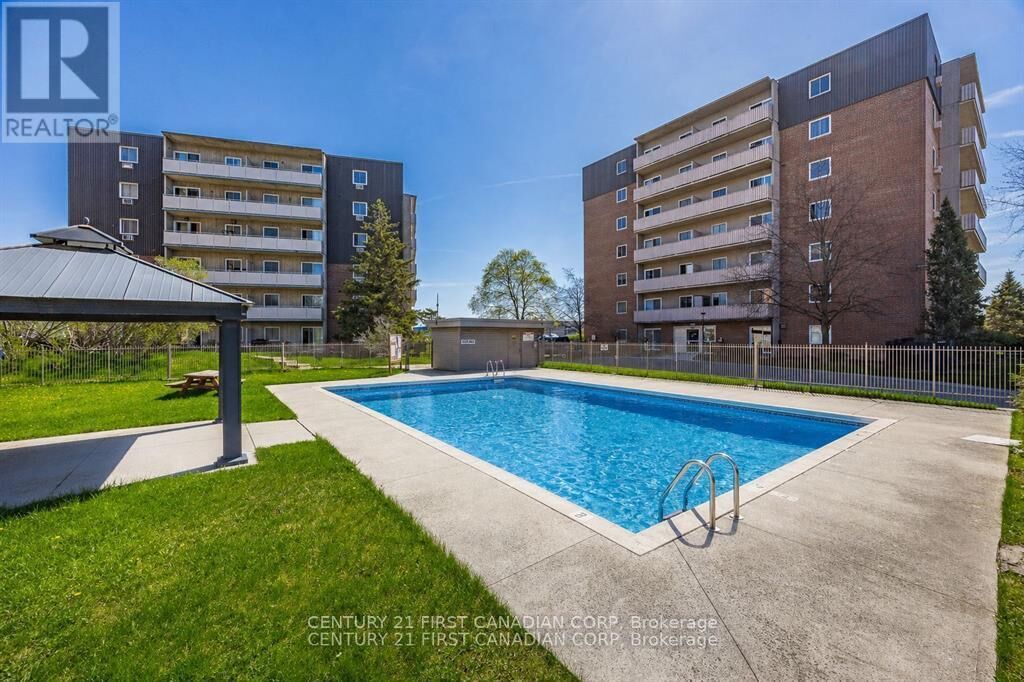 Property Photo:  1104 Jalna Boulevard 504  ON N6E 2S6 