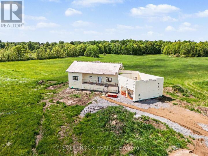 Property Photo:  52 Rockfield Road  ON K0E 1R0 
