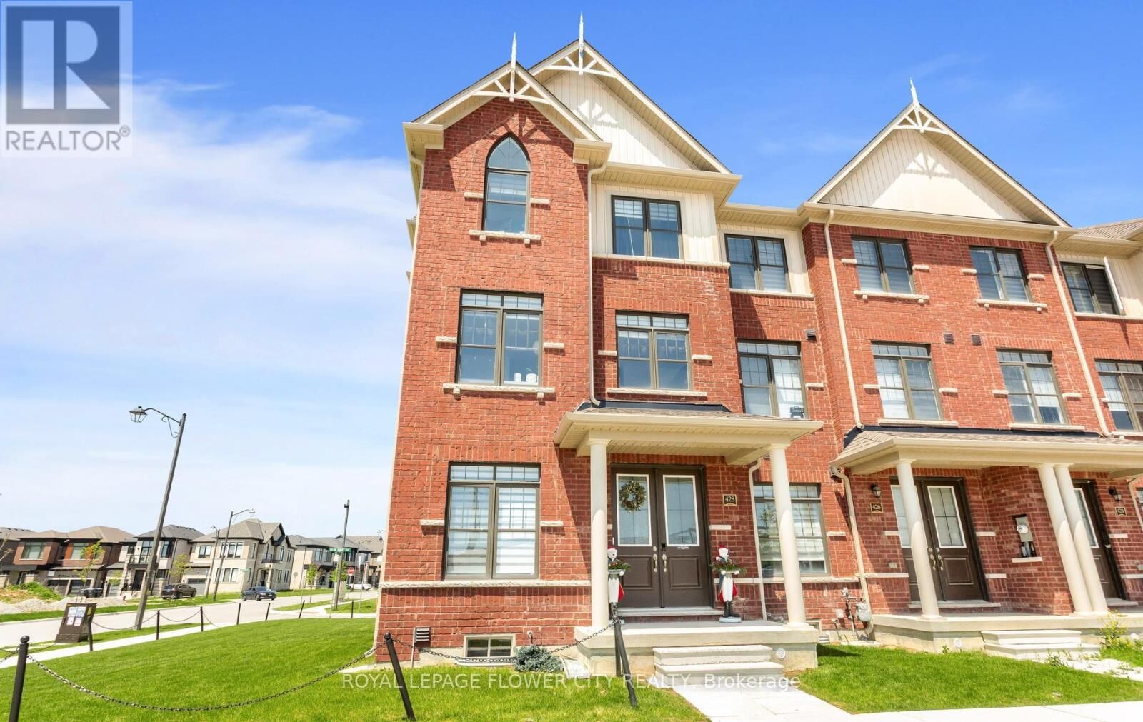 Property Photo: 428 Tim Manley Avenue ON L7C 4M1