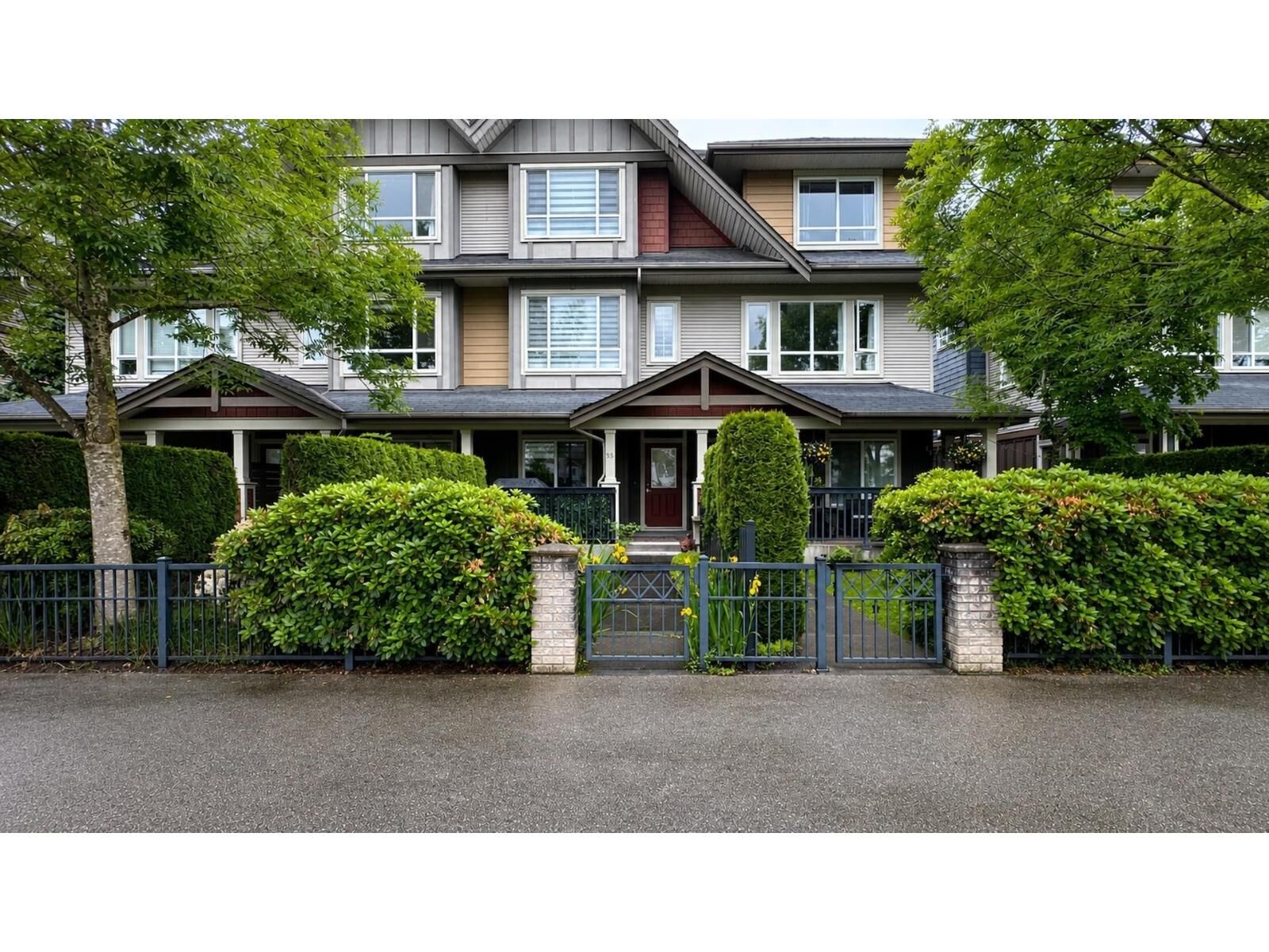 Property Photo:  7088 191 Street 55  BC V4N 0B4 