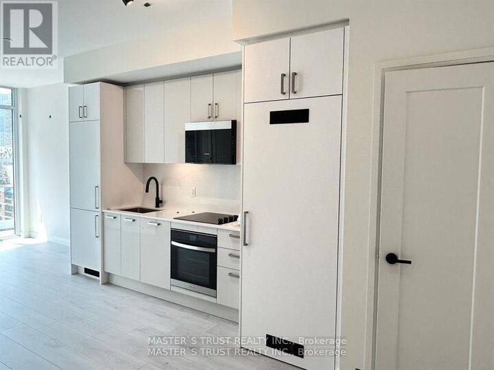 Property Photo:  280 Dundas Street West 906  ON M5T 0E3 