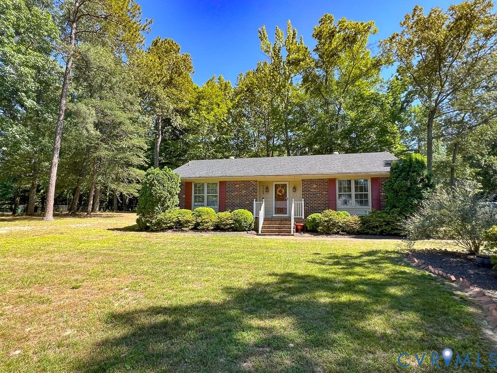 Property Photo:  4801 Stockholm Drive  VA 23150 