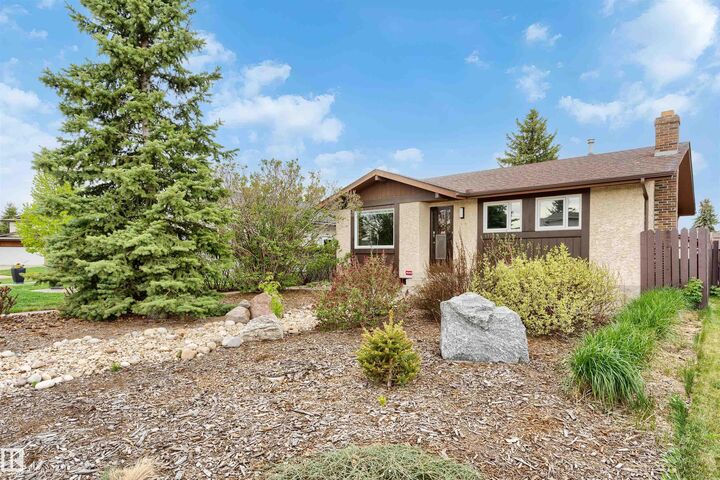 Property Photo: 1736 36 Street NW AB T6L 2P5