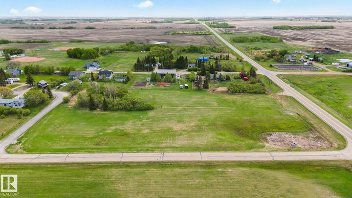 Property Photo:  20 Twp 484  AB T0B 3Z0 