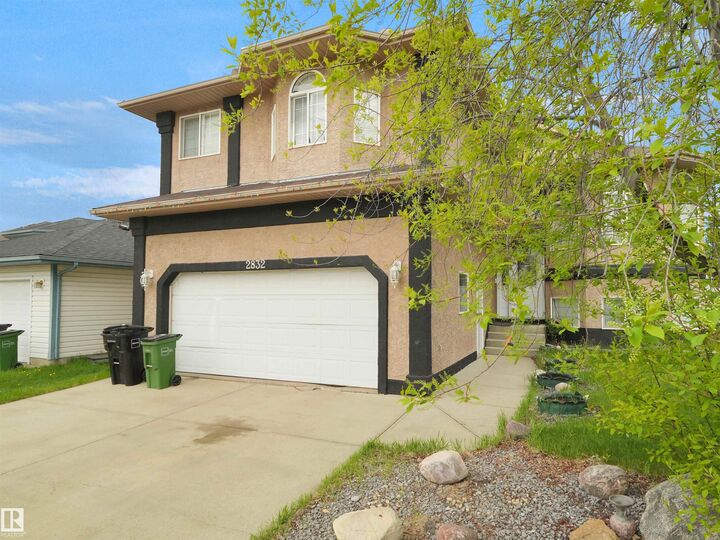 Property Photo: 2832 36B Avenue NW AB T6T 1N4