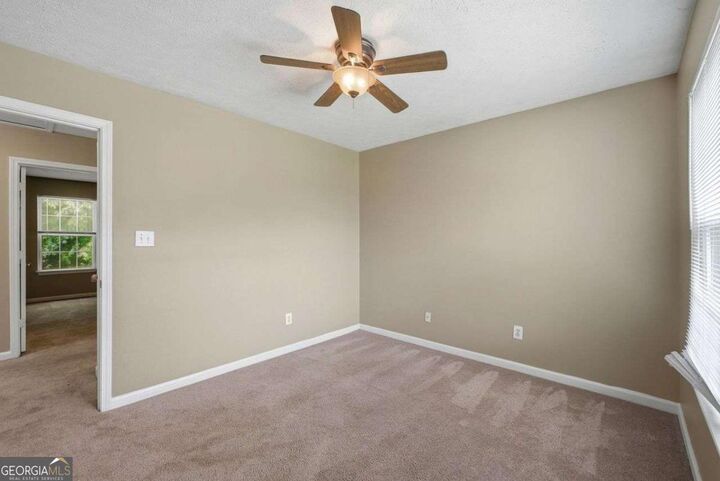Property Photo:  800 Revena Drive  GA 30168 