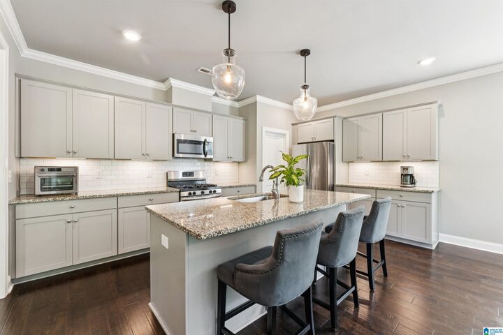 Property Photo: 344 Griffin Park Trace AL 35242