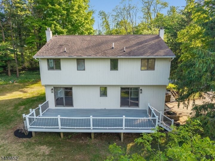 Property Photo:  6 Race Street  NJ 08867 