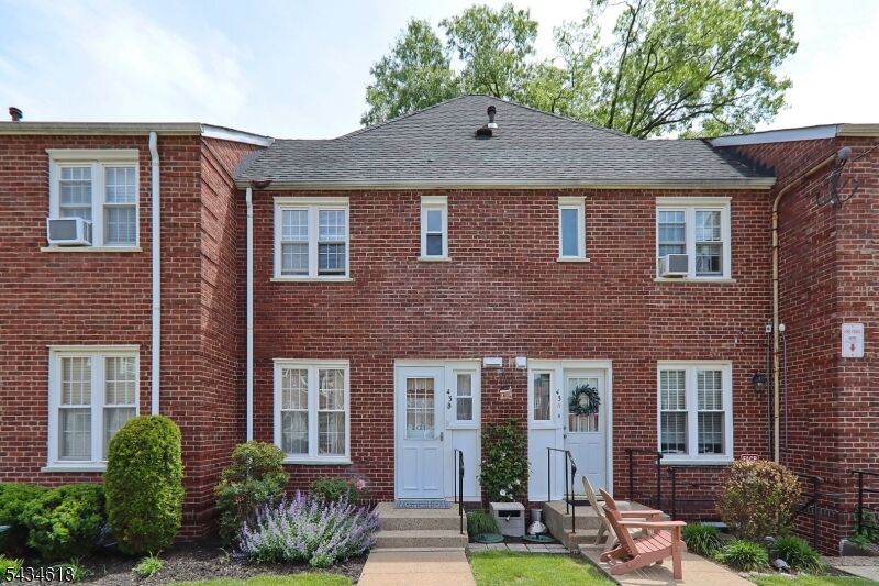 Property Photo: 43 Parkway Village NJ 07016