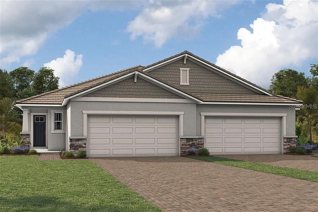 Property Photo: 18444 Green Garden Court FL 34293