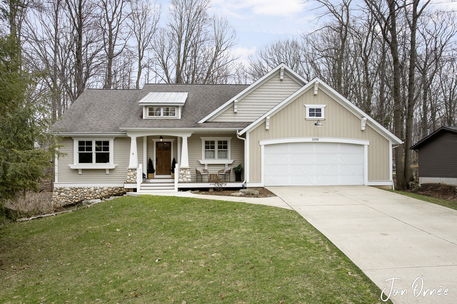 Property Photo:  3359 Gaslight Ln  MI 49453 