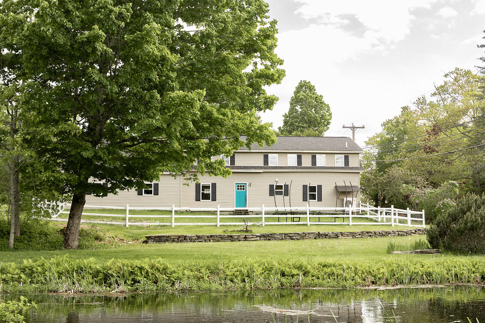 Property Photo:  127 Swan Lake Avenue  ME 04915 