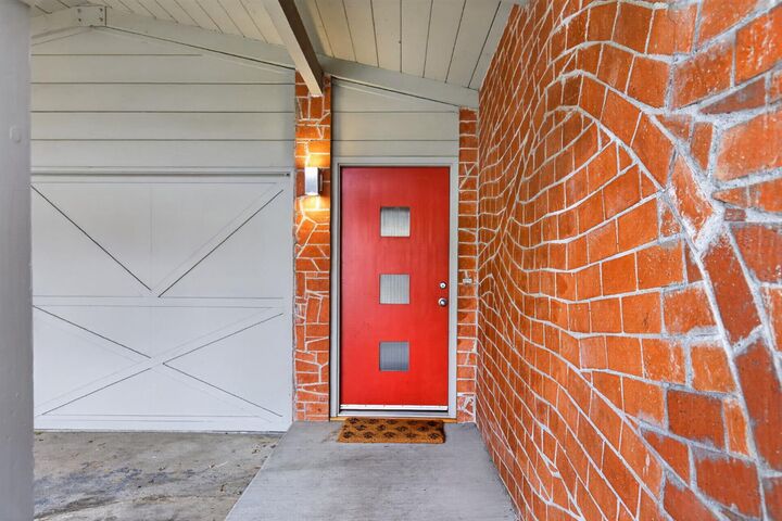 Property Photo: 4524 Crestridge Road CA 95628