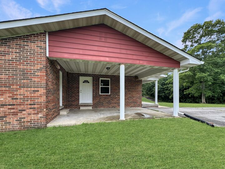 Property Photo: 1211 Taylor Chapel Rd TN 37058