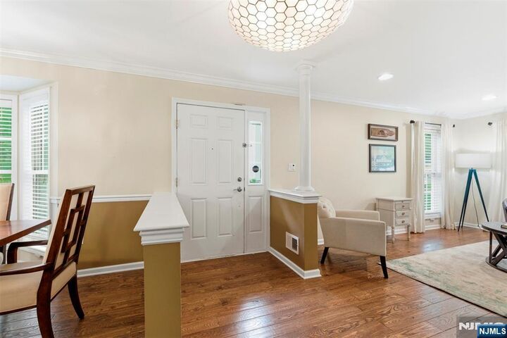 Property Photo:  18 Birchwood Lane  NJ 07508 