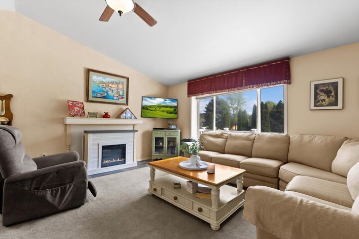 Property Photo:  38 Green Tree Drive  MT 59901 