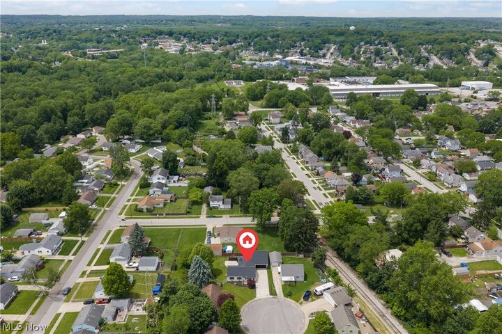 Property Photo:  1222 Janis Avenue  OH 44314 