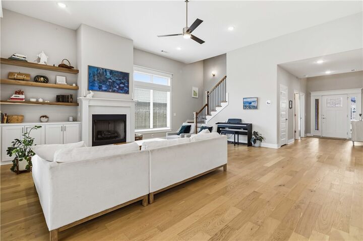 Property Photo: 2823 N Angels Road AR 72701