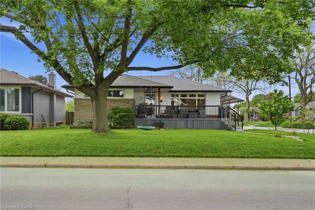 Property Photo:  150 Mountville Avenue  ON L9A 1E7 