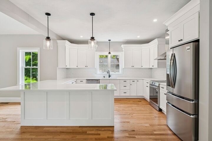 Property Photo:  19 Birch Ave  MA 01520 