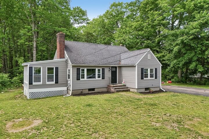 Property Photo:  18 Carleton Rd  MA 01542 
