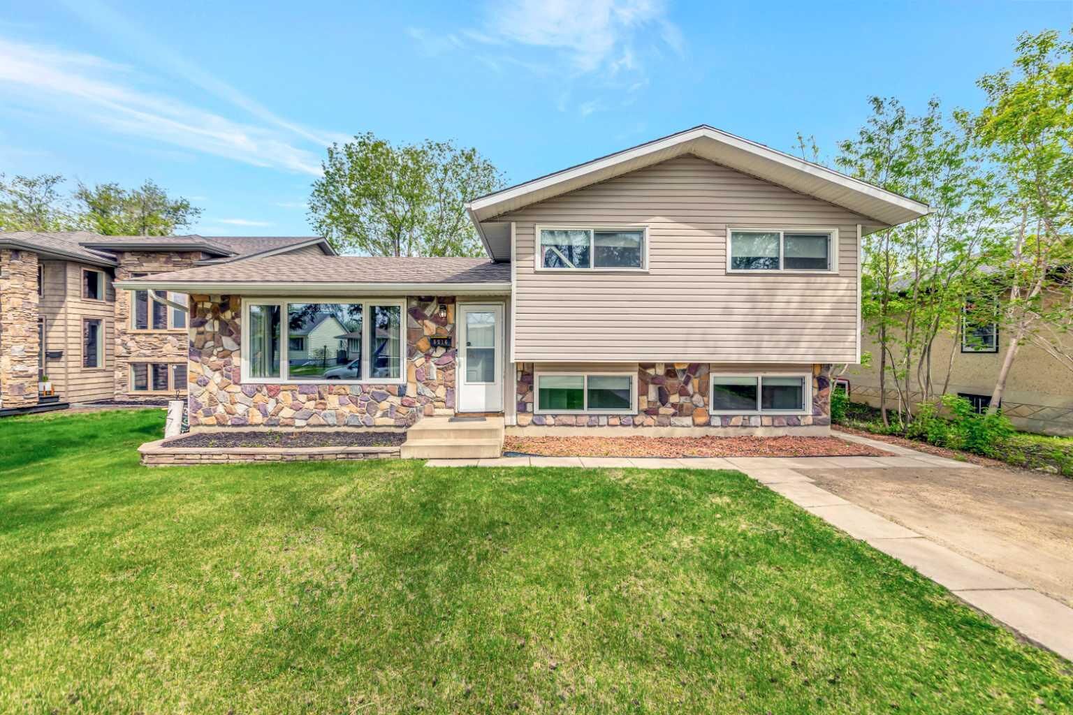 Property Photo: 5216 46 Street AB T9V 0C8