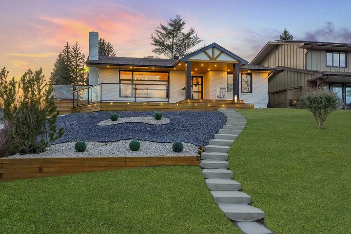 Property Photo: 611 Parkridge Drive SE AB T2J 5B9