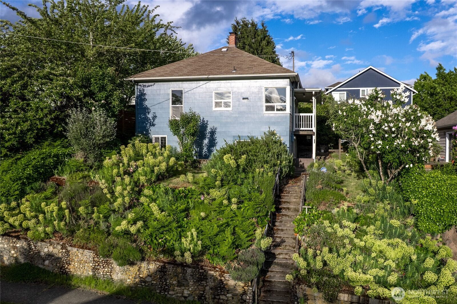 Property Photo:  1012  20th Avenue  S  WA 98144 