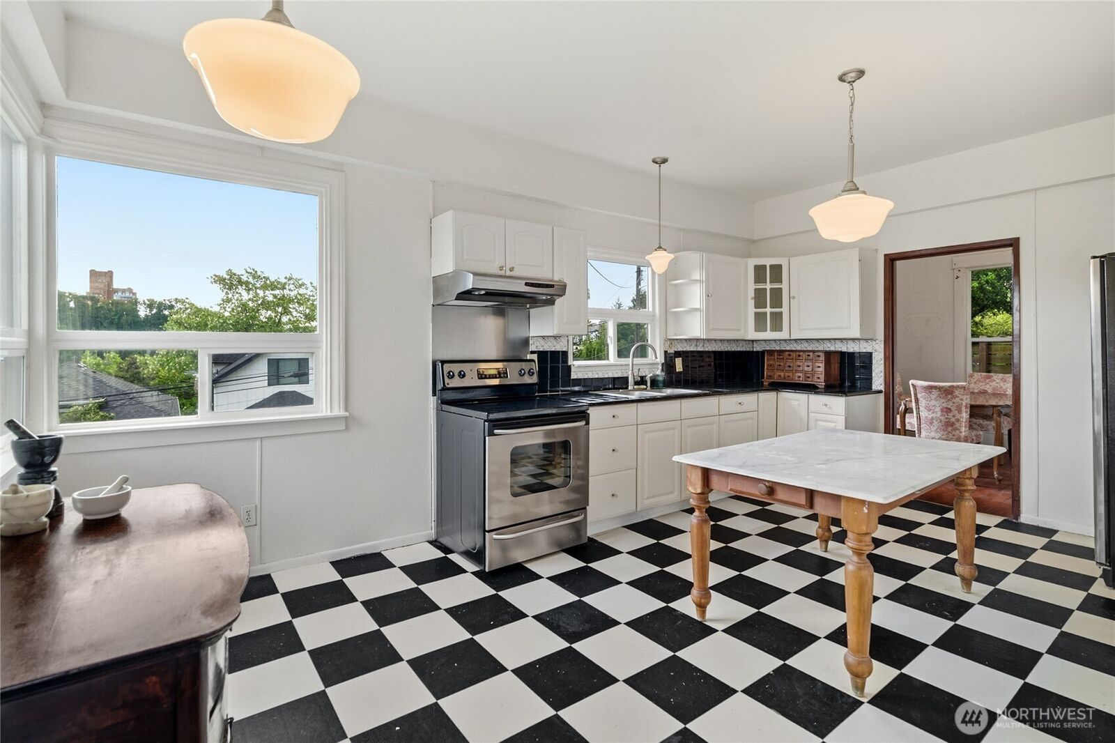Property Photo: 1012 20th Avenue S WA 98144