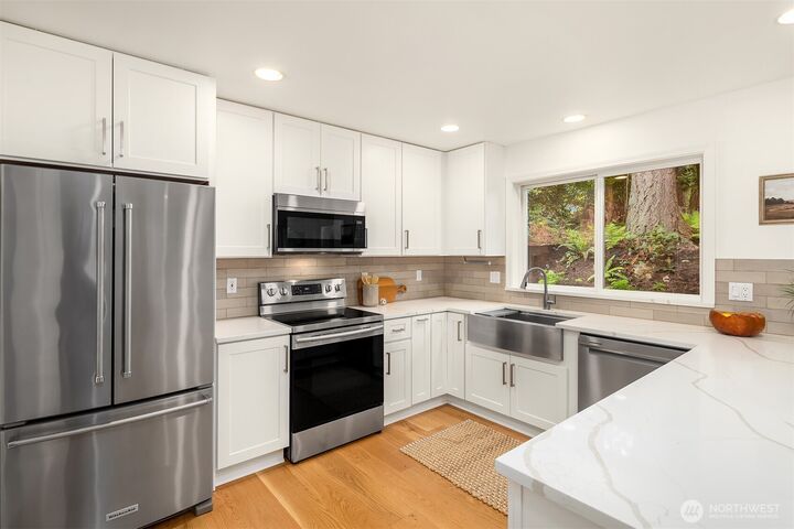 Property Photo:  8934  218th Street SW  WA 98026 