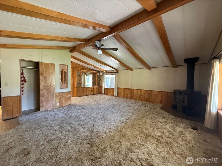 Property Photo: 1026 SE Dove Lane WA 99324