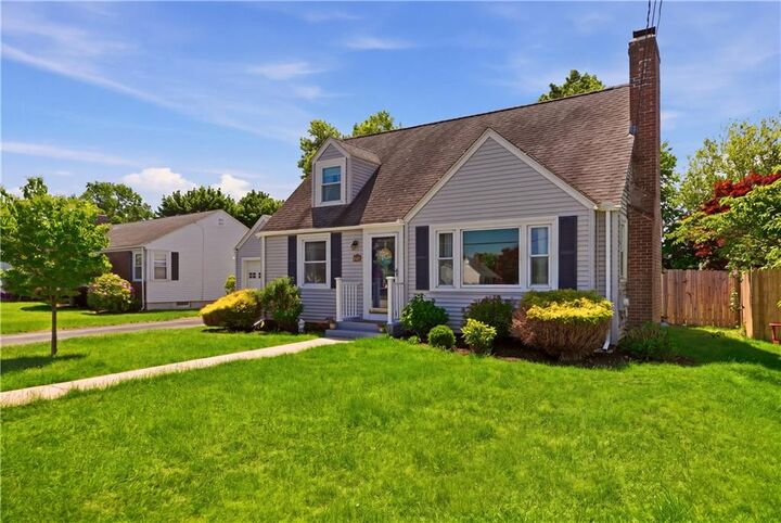 Property Photo:  159 Garden City Drive  RI 02920 