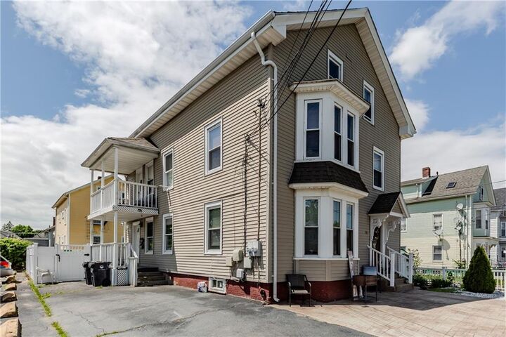 Property Photo:  150 North Bend Street  RI 02860 