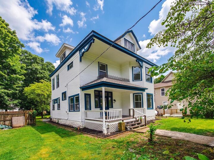 Property Photo: 218 S Brookville IN 47003