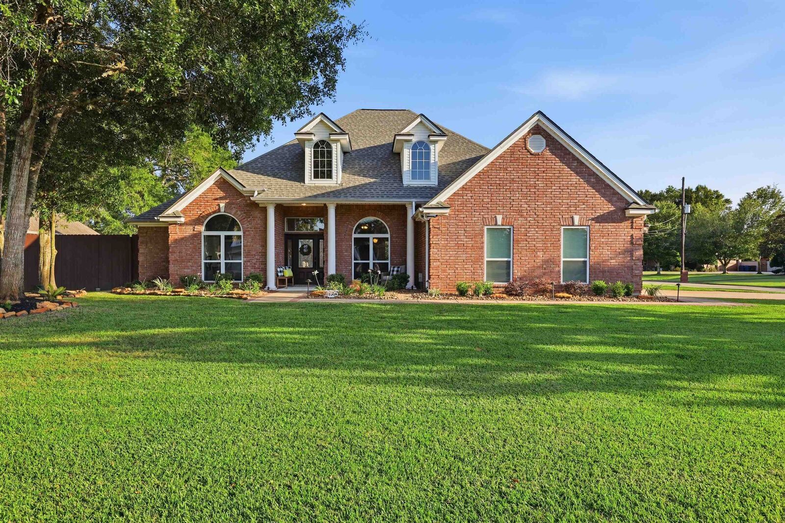 Property Photo: 7695 Sir Kevin TX 77657