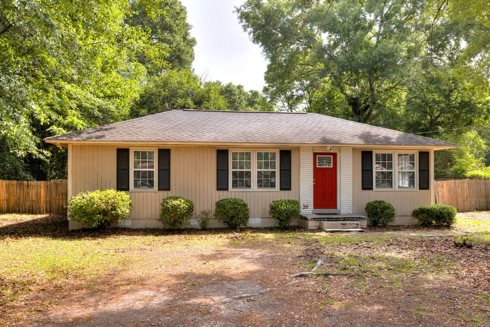 Property Photo:  2057 Greenville Circle  SC 29154 