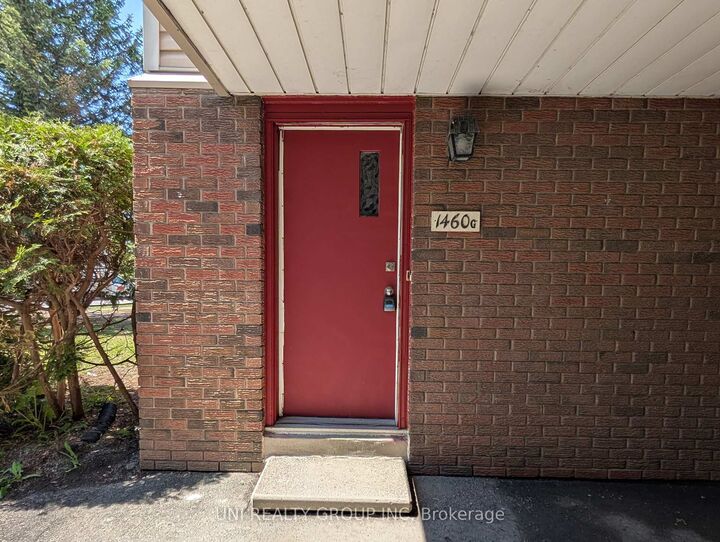 Property Photo: 1460 Heatherington Road G ON K1V 6S1