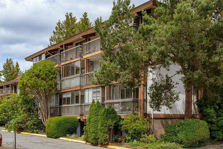 Property Photo: 1009 McKenzie Ave #310 BC V9B 4B1