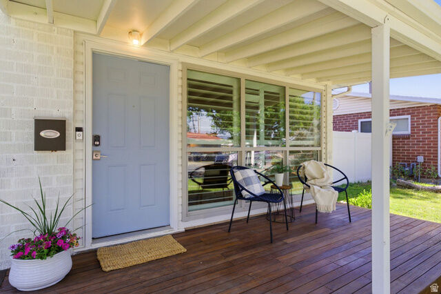 Property Photo:  1212 N Buccaneer Dr  UT 84116 
