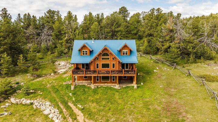 Property Photo:  18 High Meadow Rd  WY 82834 