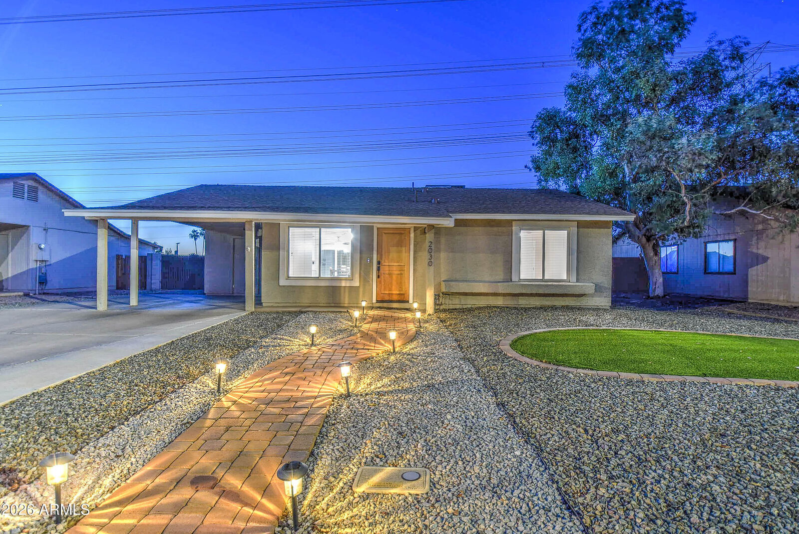 Property Photo:  2030 W Western Drive  AZ 85224 