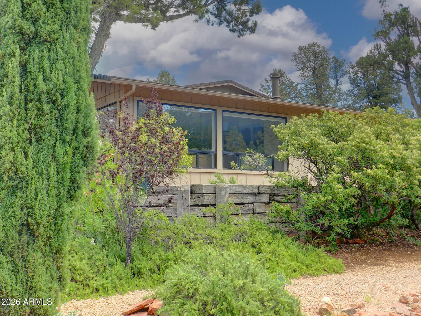 Property Photo:  550 Barcelona Road  AZ 86336 