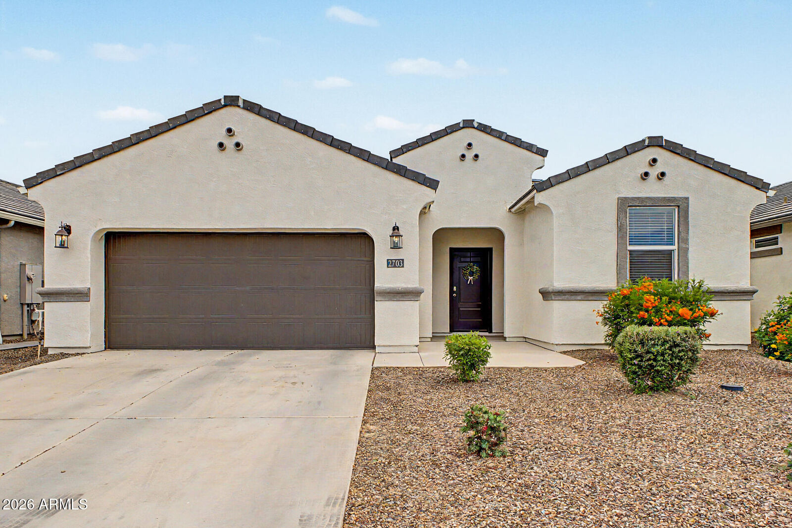 Property Photo:  2703 W Seaver Avenue  AZ 85120 