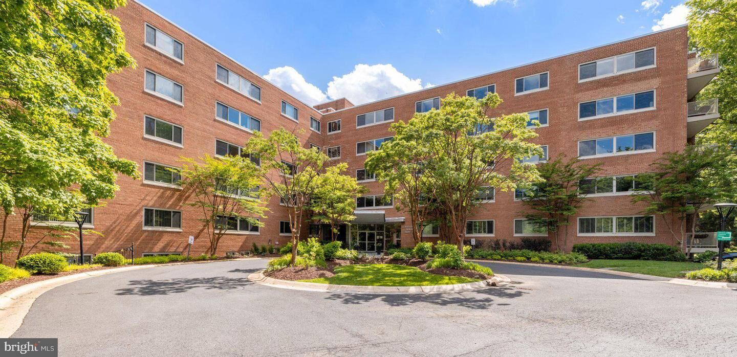 Property Photo:  5100 Dorset Avenue 506  MD 20815 