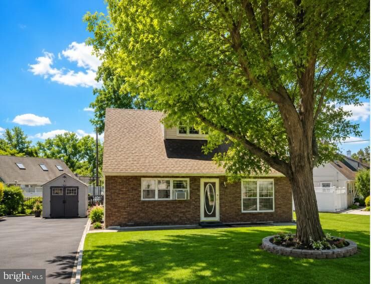 Property Photo:  587 Arbor Road  PA 19067 