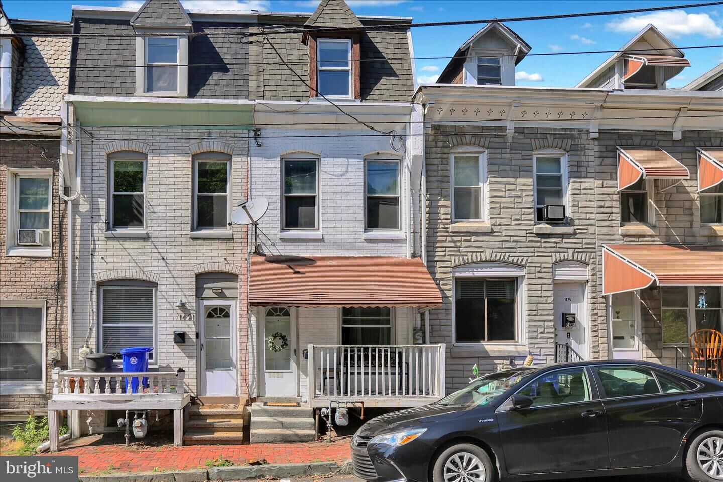 Property Photo: 1423 Fairview Street PA 19602