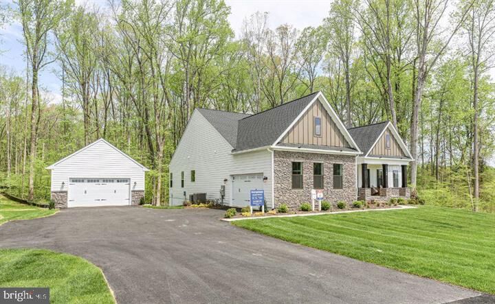 Property Photo: 188 Hampstead Farm Lane VA 22556