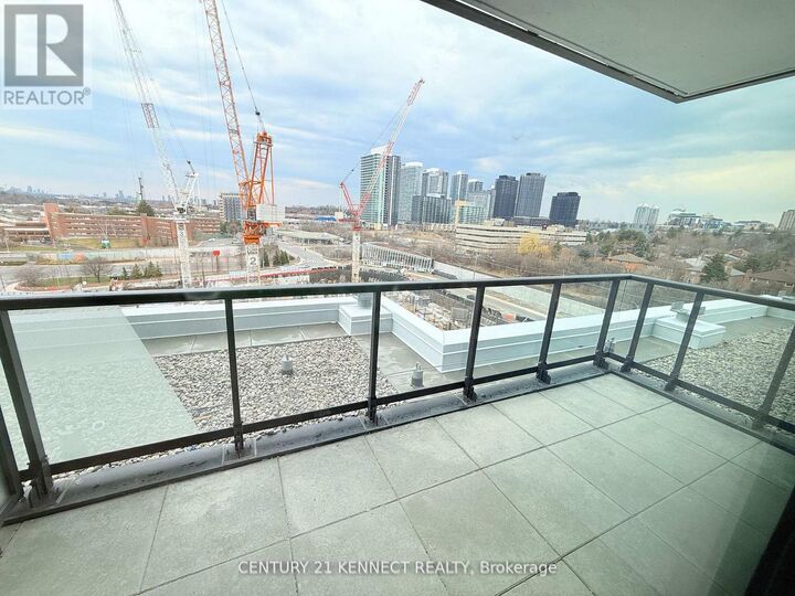 Property Photo: 29 Green Trail Court 810 ON M2K 0J9