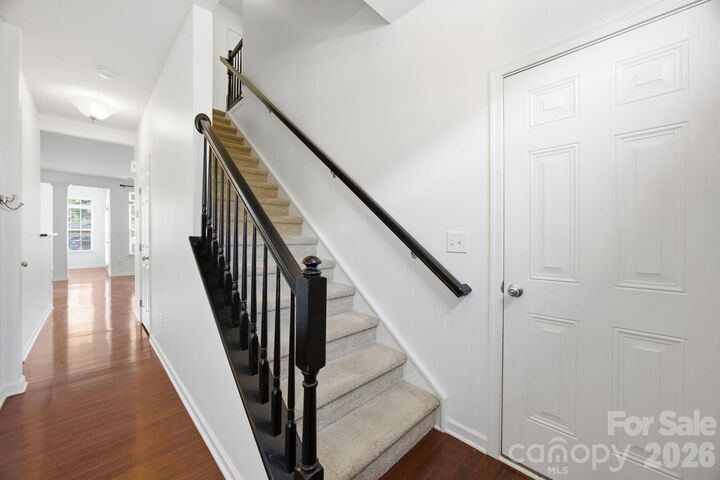 Property Photo: 2162 Belle Vernon Avenue NC 28210