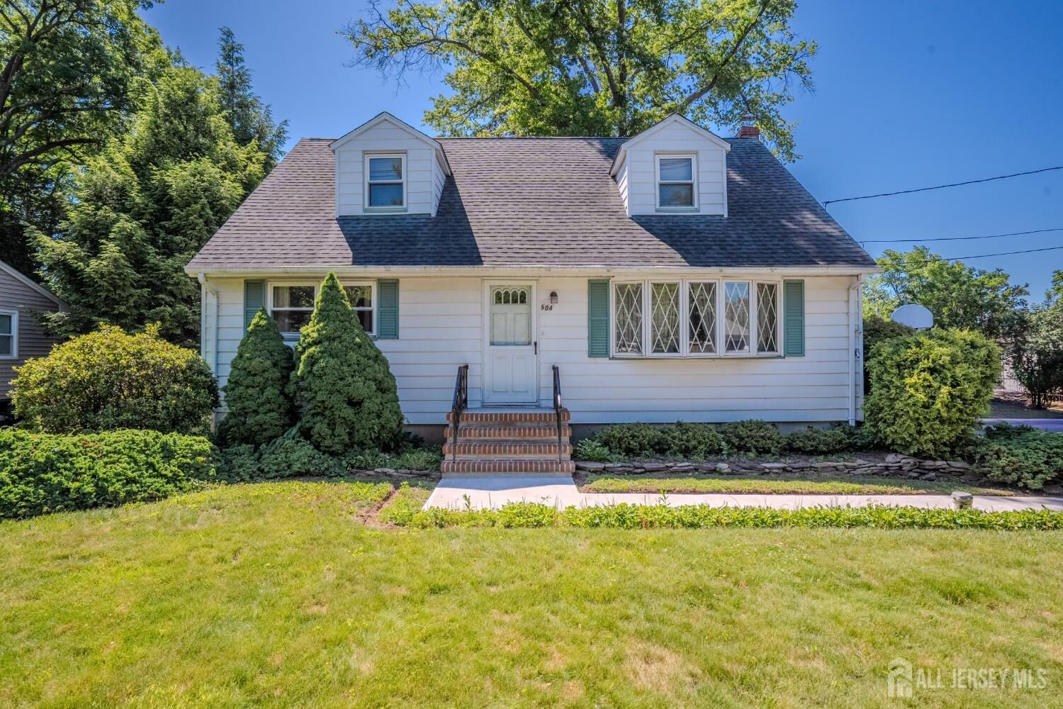 Property Photo: 504 Plainfield Avenue NJ 08854